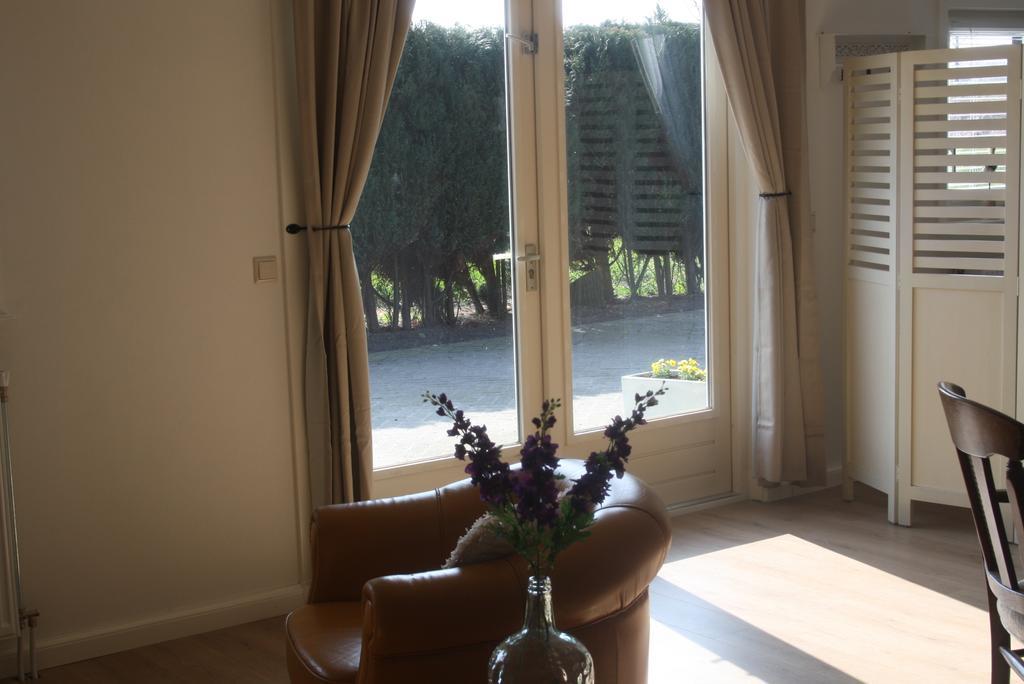 De Nieuwe Stal Apartment Scherpenisse Стая снимка